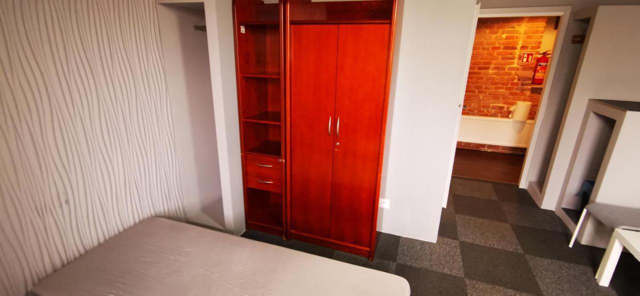 Hostel Warszawa-Ursus 외부 사진